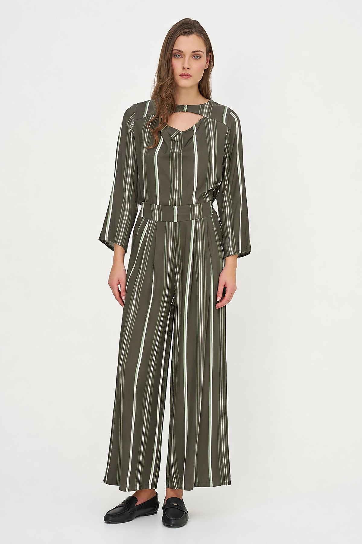 Women's Printed Woven Top with Long Sleeves & Chest Cutout Detail