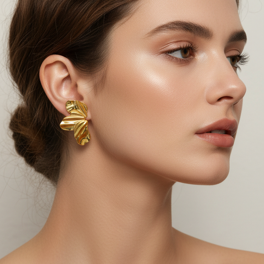 Tri-Blade Radiance Studs
