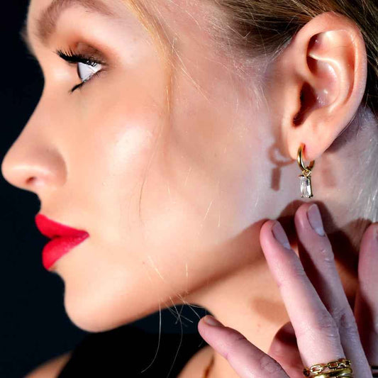DAYSIA Gold: Vintage Inspired Encased Black Crystal Drop Earrings