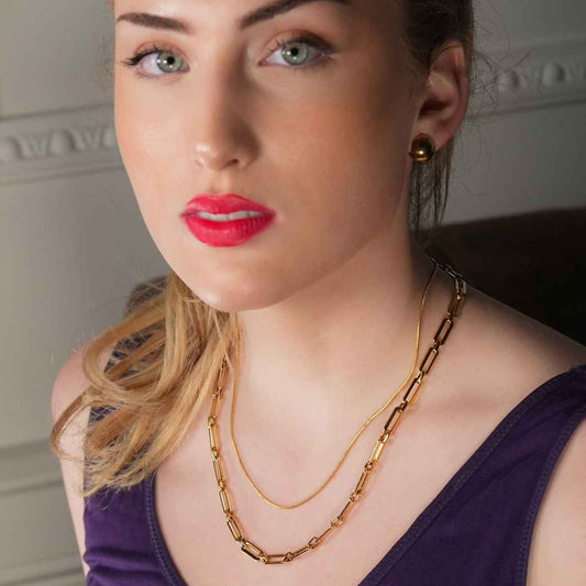 Style CANNES: Delicate Statement Paper-Clip Chain Necklace