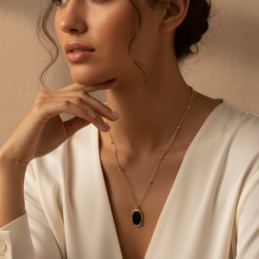 Noir Rose Pendant