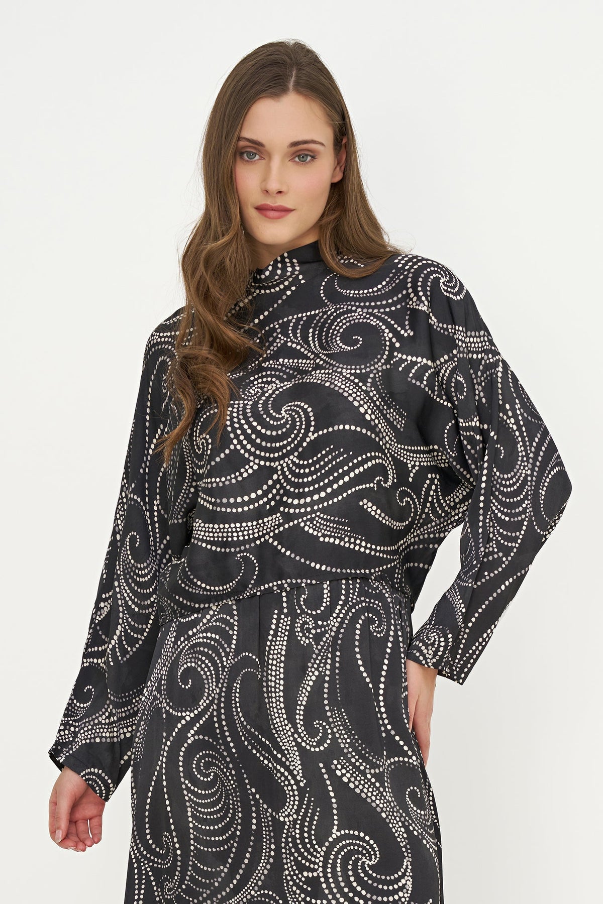 Women's Printed Woven Mock-Neck Caftan Top with Long Sleeves