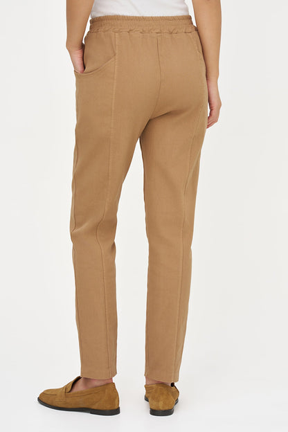 Women's Woven Pull-On Tapered Pants with Curved Side Pockets