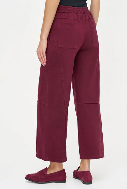 Women's Woven Pull-On Wide-Leg Pants with Back Patch Pockets