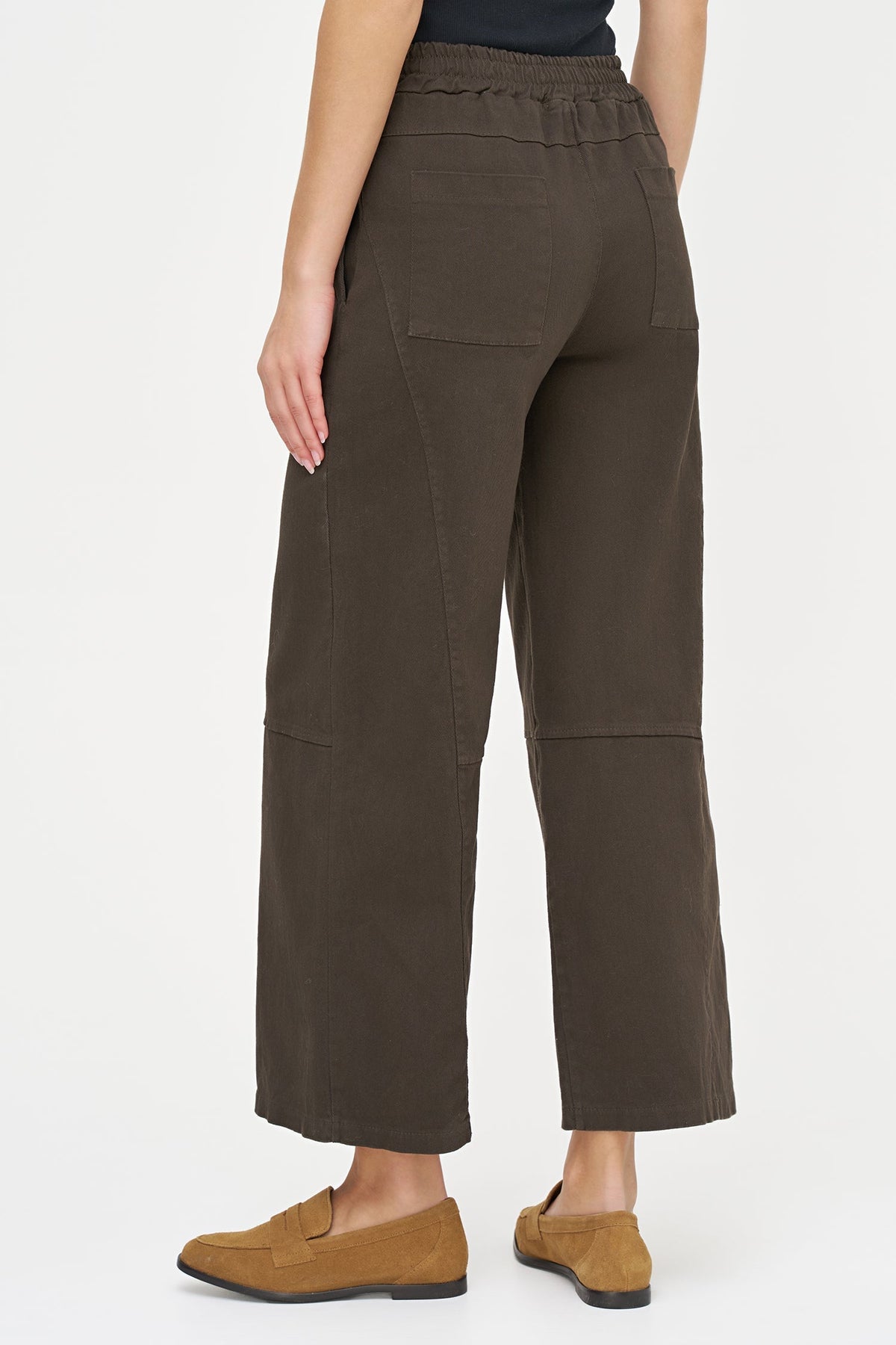 Women's Woven Pull-On Wide-Leg Pants with Back Patch Pockets