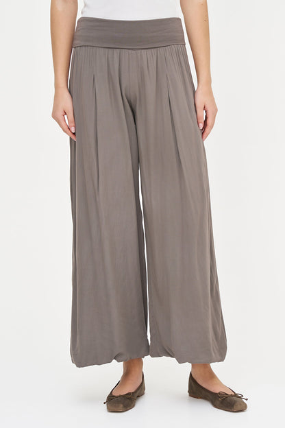 Women's Woven Pull-On Pants