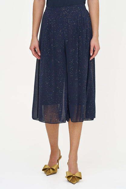 Women's Foil-Printed Woven Pull-On Gaucho Capri Pants