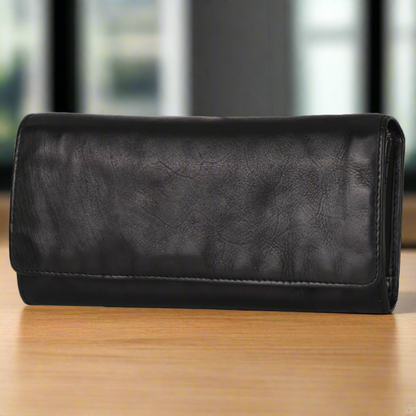 MET Women's Leather Clutch Wallet