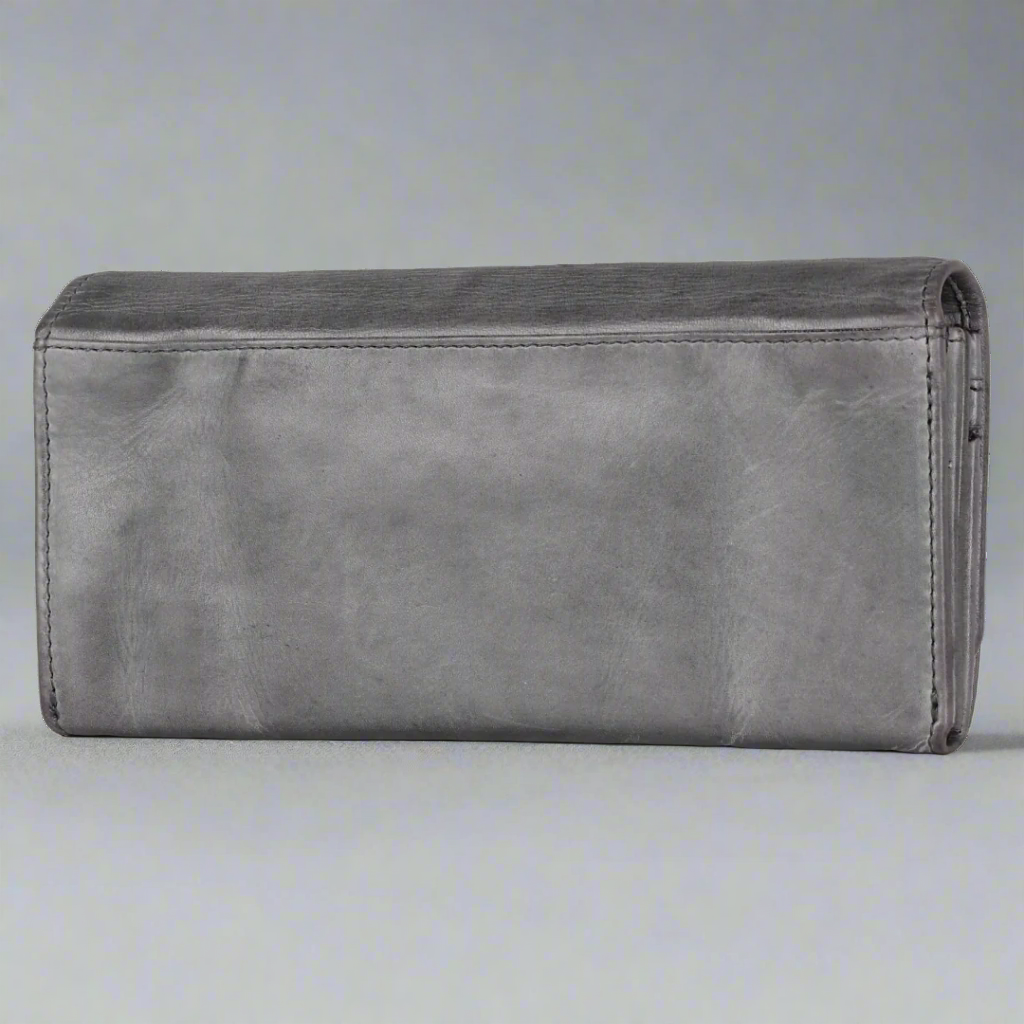 MET Women's Leather Clutch Wallet