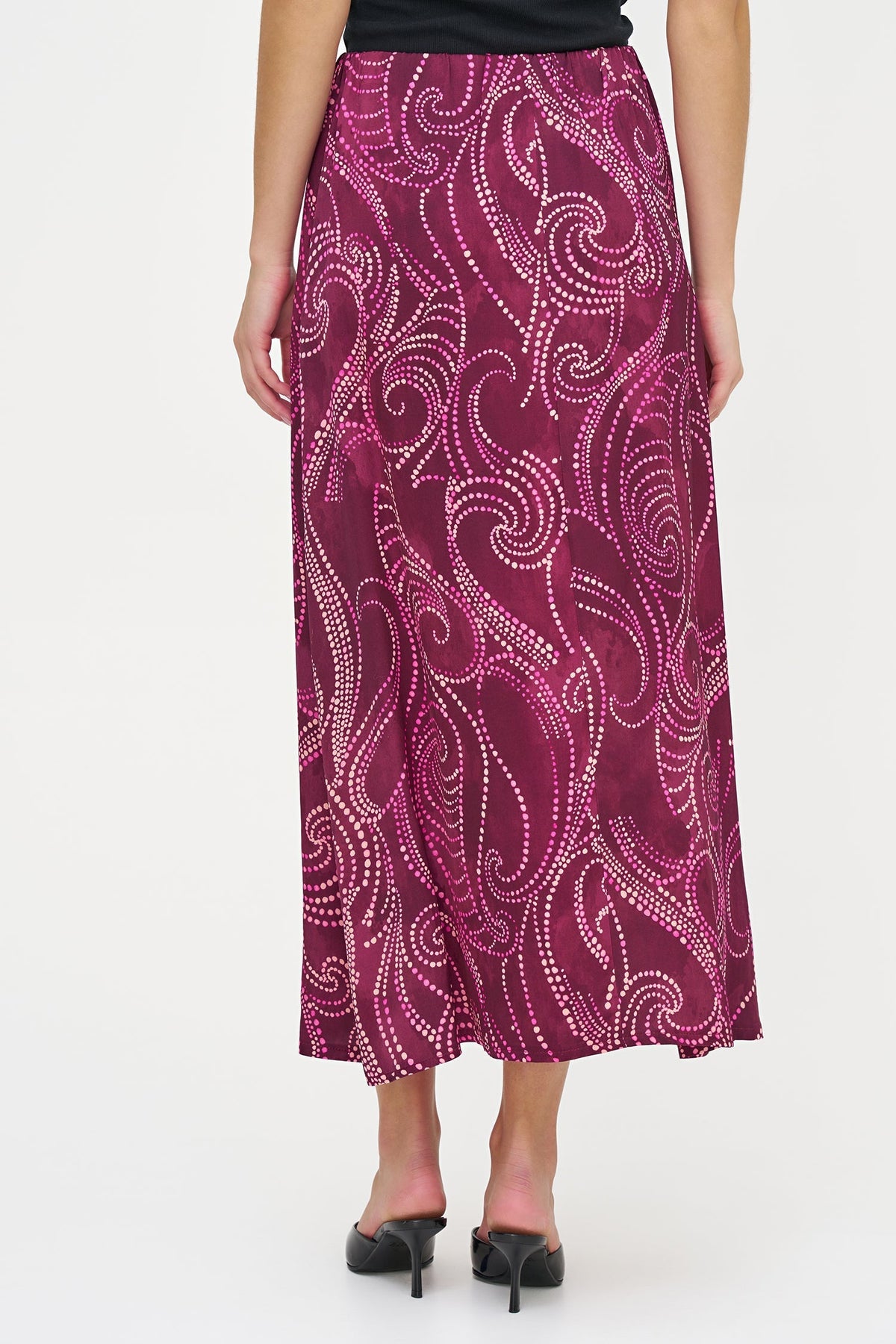 Women's Printed Woven Pull-On Flowing Skirt