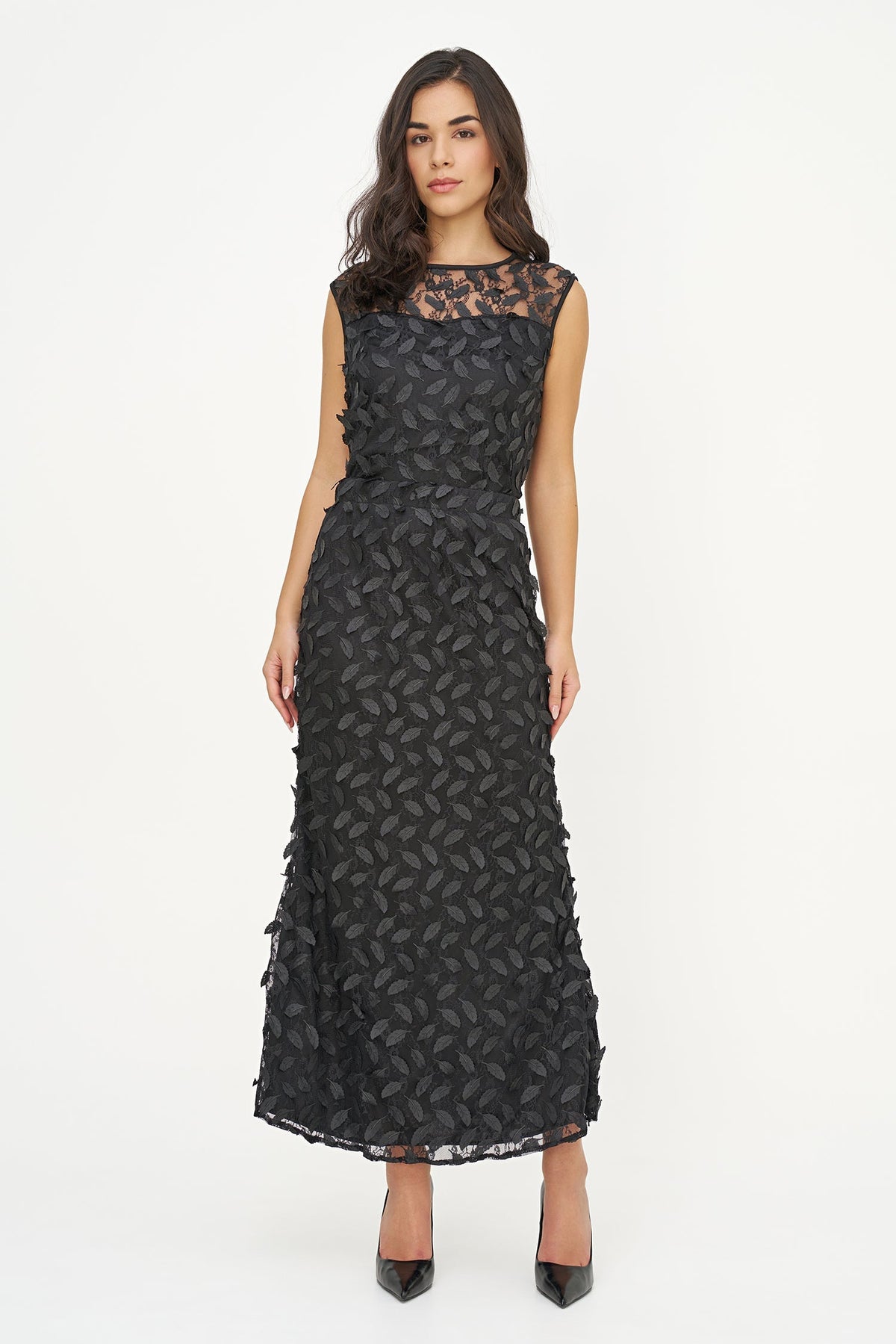Women's Mesh Pull-On Floor-Length Tulip Skirt with Feather Details
