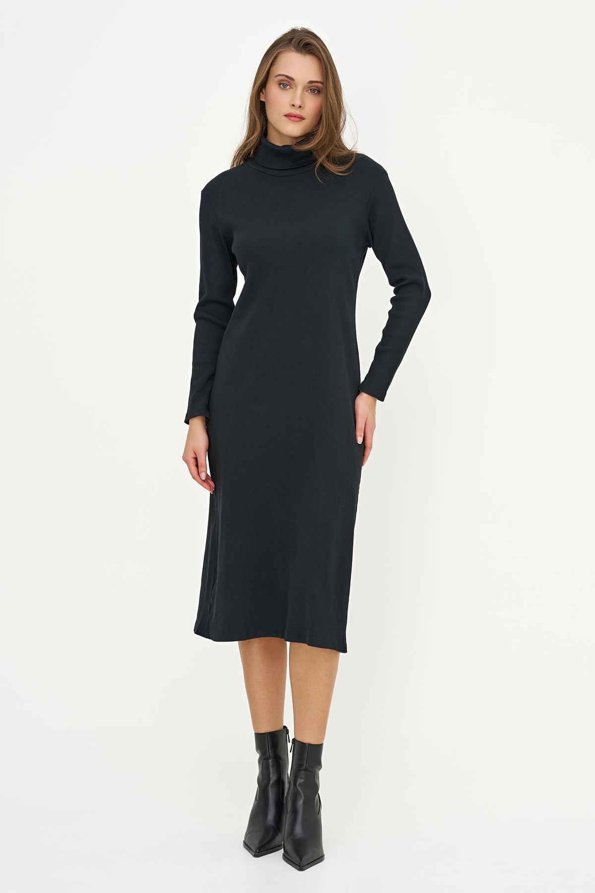 Women's Rib-Knit Turtleneck Dress, Long Sleeves & Back Slit