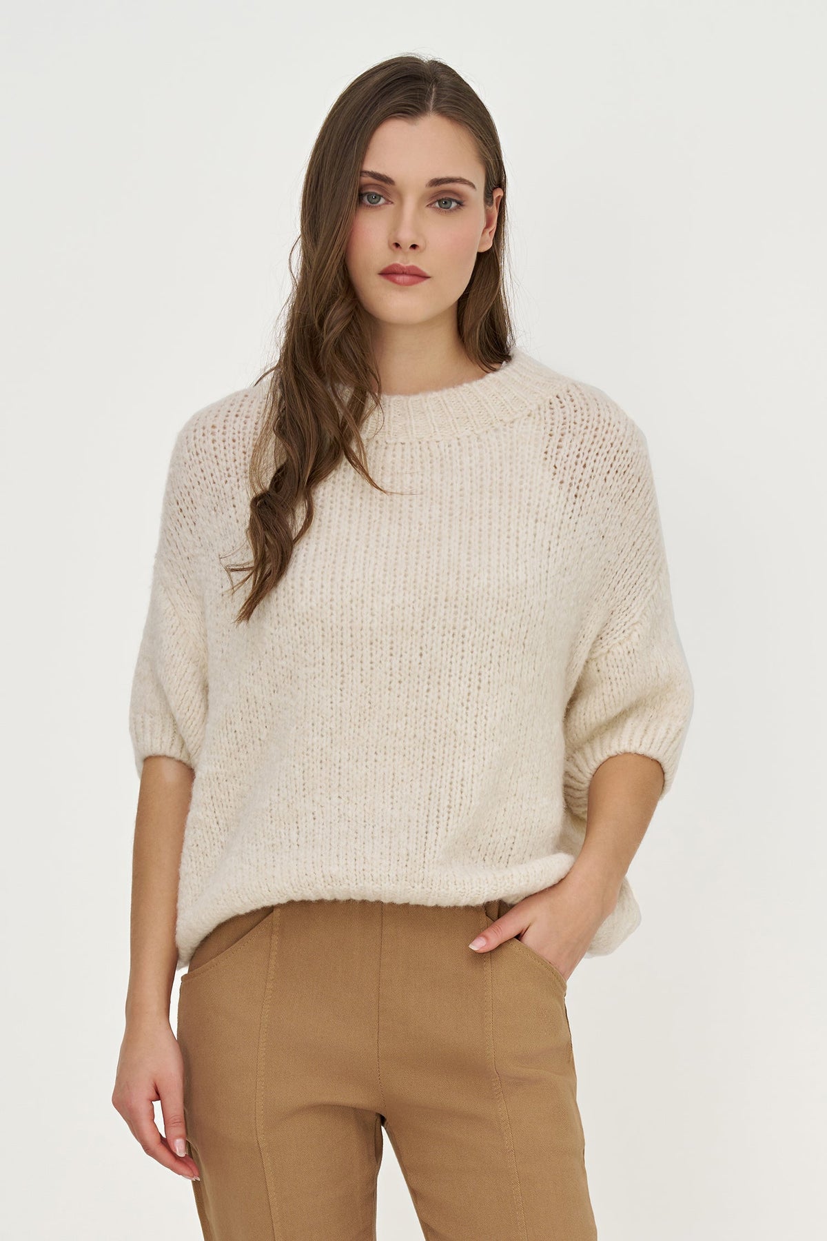 Women's Knit Crew-Neck Sweater with Elbow-Length Sleeves