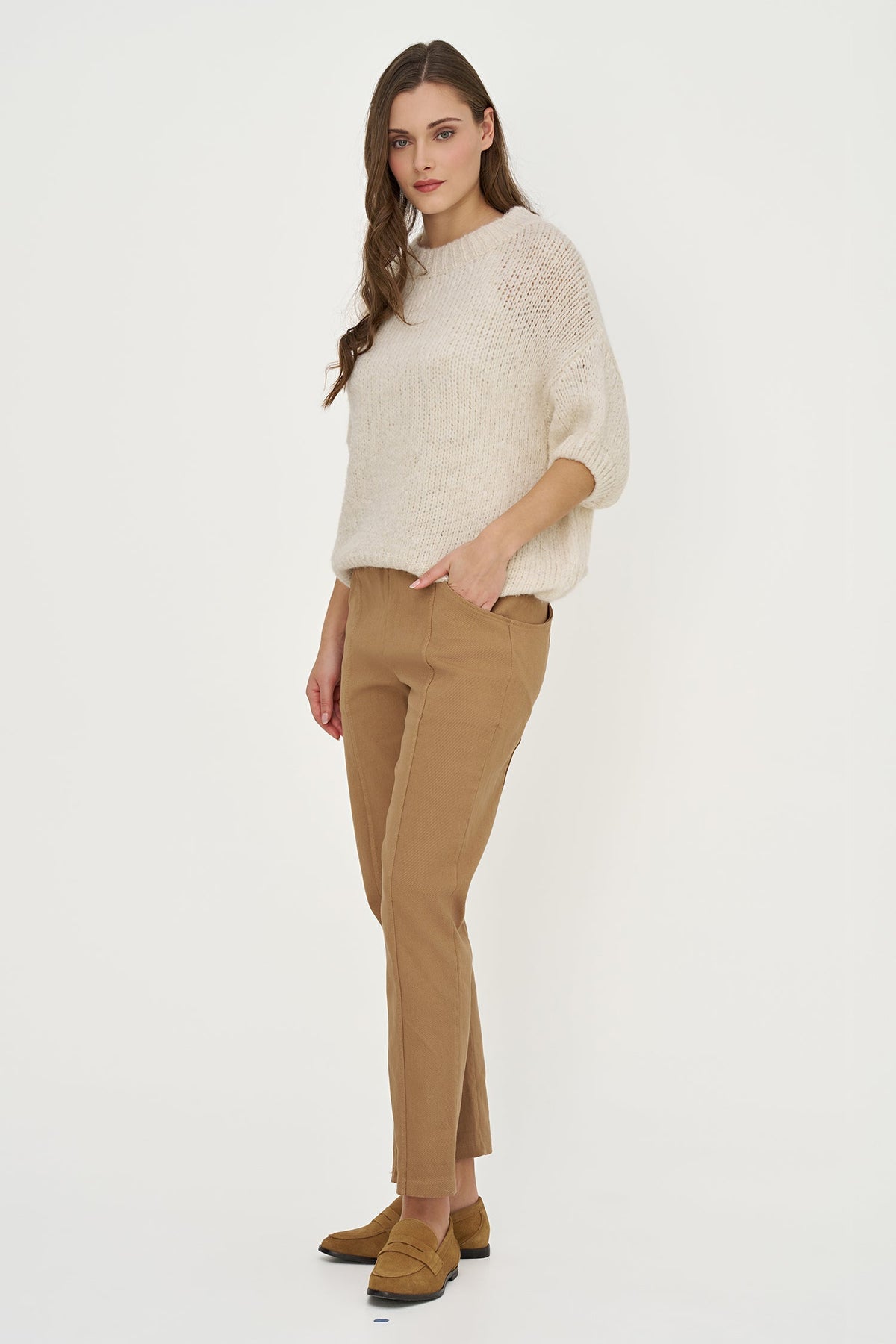 Women's Knit Crew-Neck Sweater with Elbow-Length Sleeves