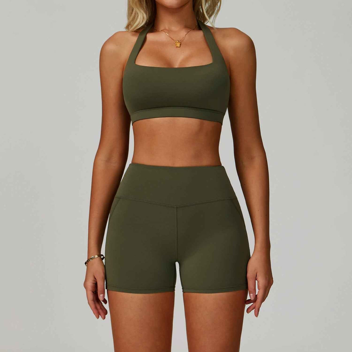 Women’s Backless Halter Yoga Workout Set – Tight-Fit Quick-Dry Activewear