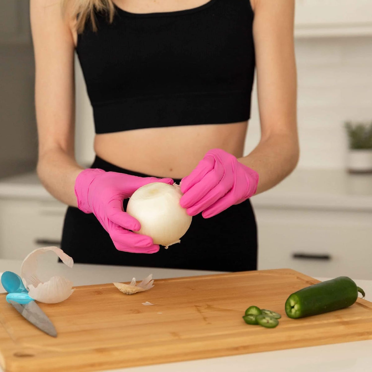 FRAMAR Pink Nitrile Gloves Medium - Disposable Gloves Medium, Cleaning Gloves, Kitchen Gloves, Latex Free Gloves Disposable, Gants Nitrile, Gants Jetables 🍁 All In One Marketplace Canada