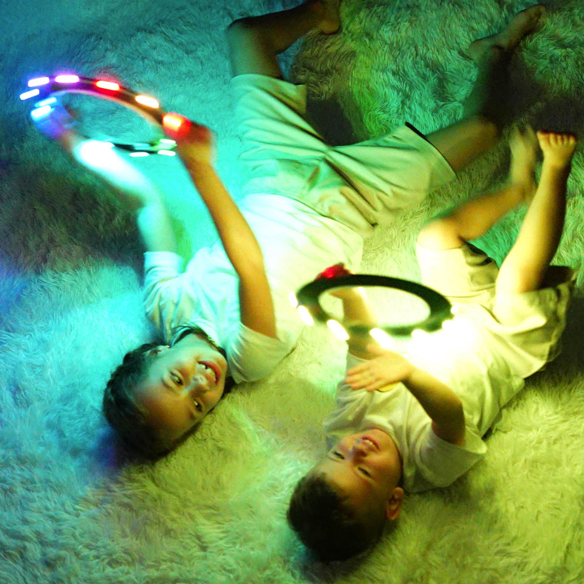 TOSY Flying Ring - 12 Monocolor LEDs, Super Bright, Lost Mode, Auto Light Up, Birthday Gift for Kid/Teen/Boy/Girl, Safe, Waterproof, Pool/Beach/Camping Toy (Green) 🍁 All In One Marketplace Canada