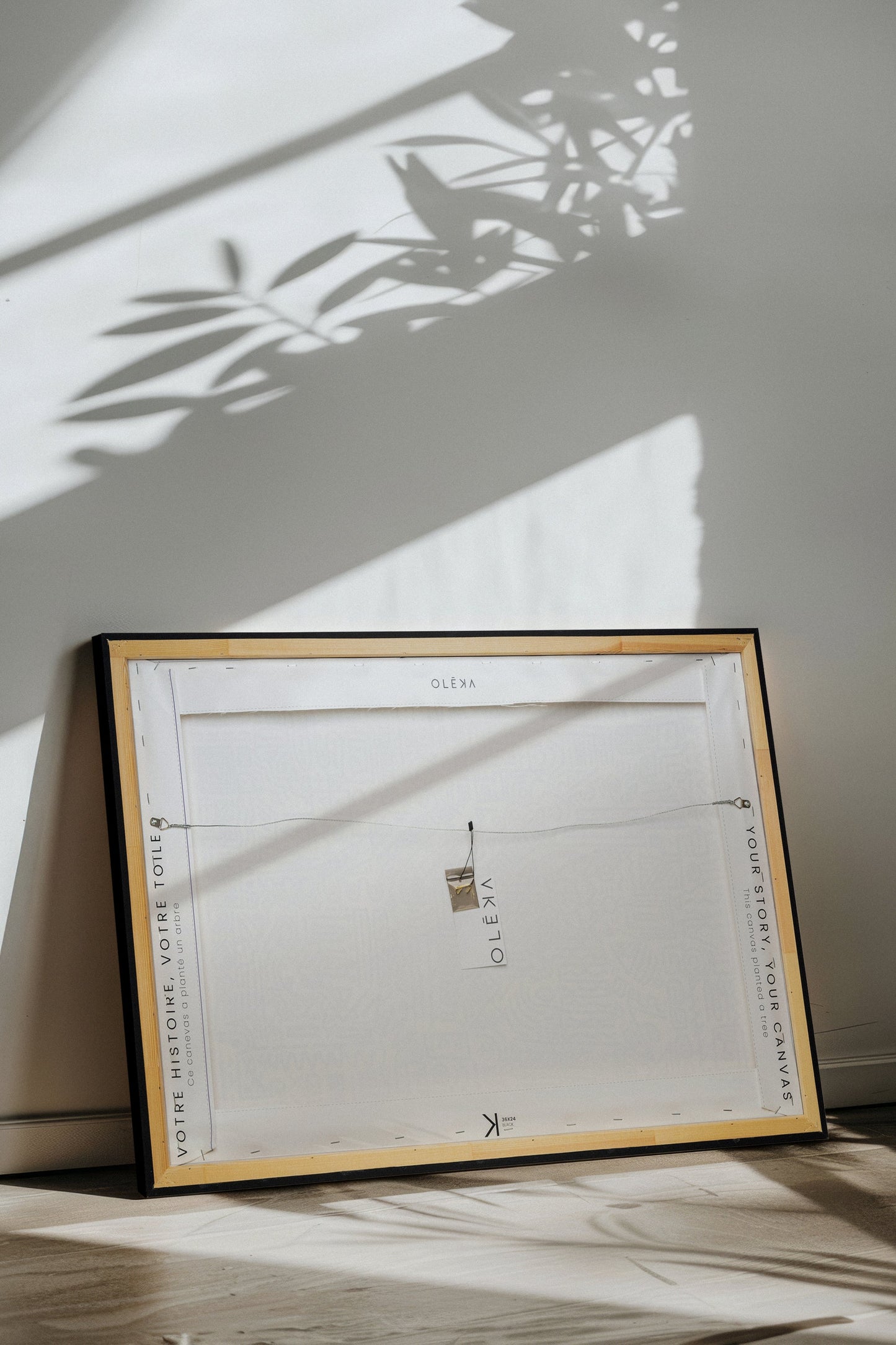 FLOW OF SHADES, Oeuvre sur toile étirée