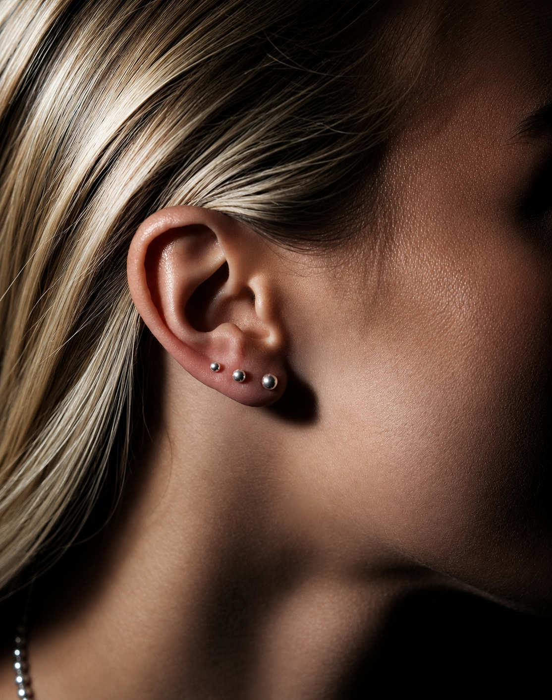 DESTINY Silver (White Gold): Classic 3-Pair Rounded Bead Stud Set