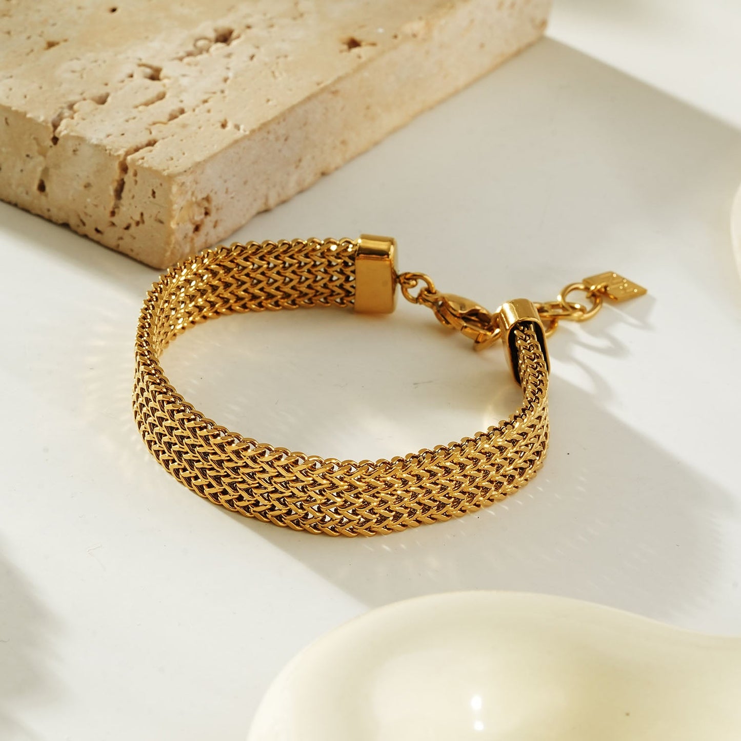 BOLOGNA Gold: Italian Vintage Mesh Chain Bracelet