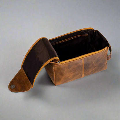 Greenwood Leather Darwin Travel Wash Bag