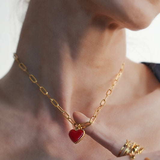 HEART ROUGE Gold: Paper Clip Chain Anchoring an Enameled Red Heart Charm
