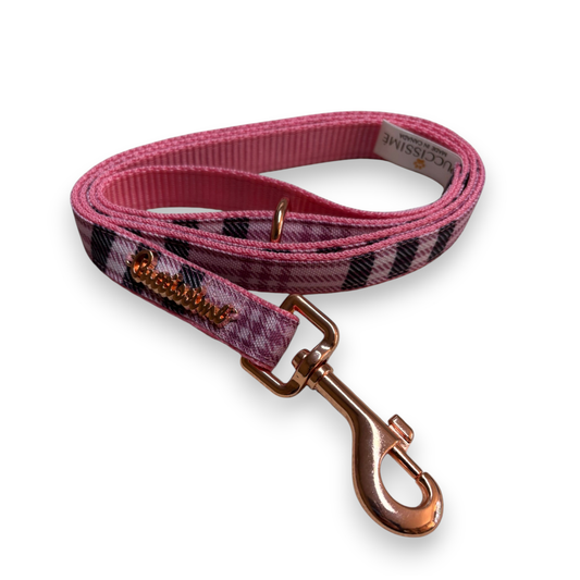 Blossom leash with hands-free extension