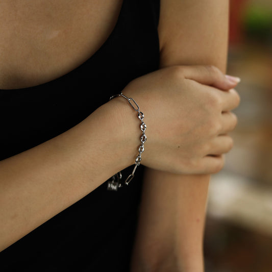 IZARA Silver (White Gold): Paperclip & Oval Bead Chain Bracelet – Modern Minimal Statement Jewellery