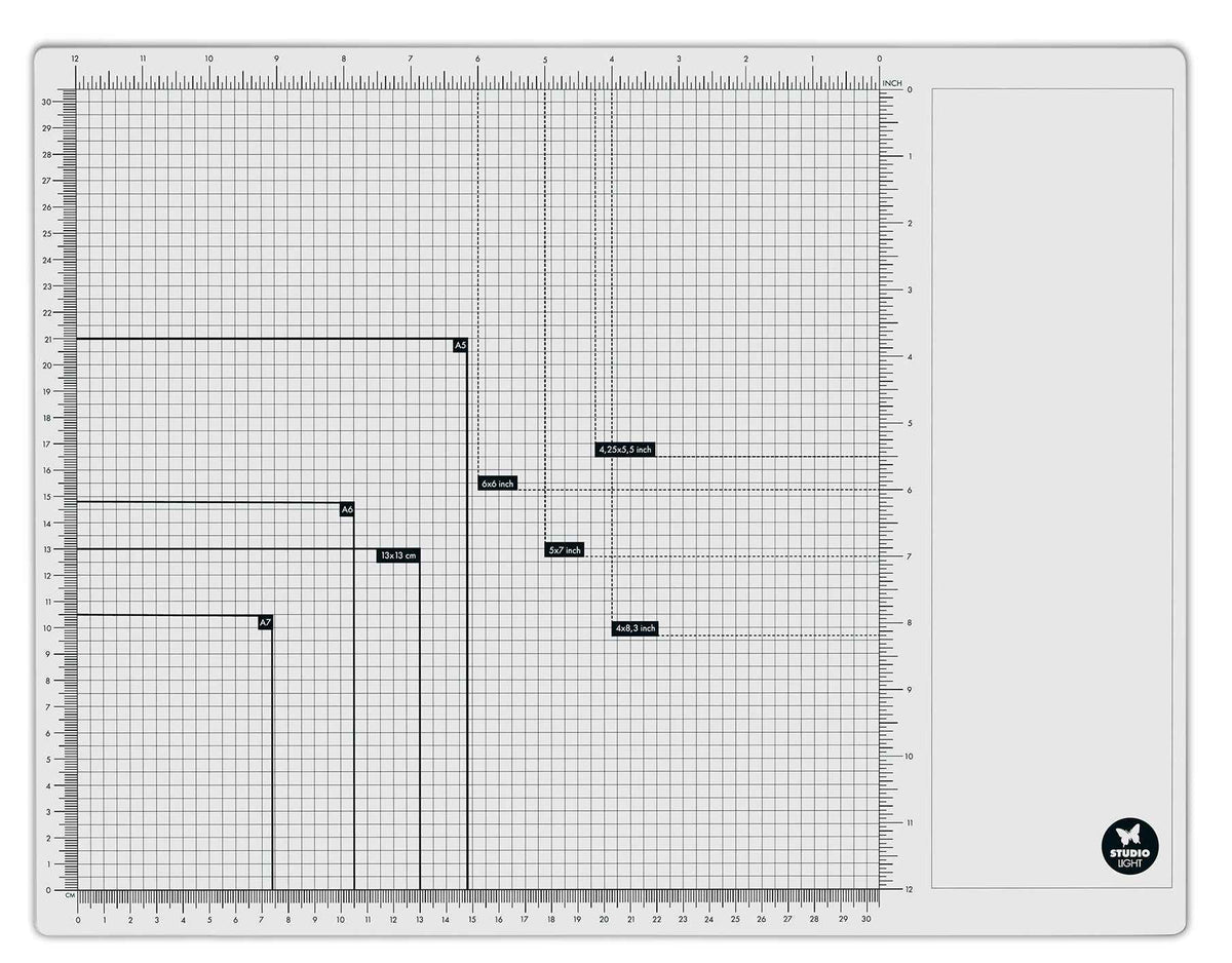 SL Magnetic Glass Mat 4 Magnets Included Essentials 450x350x10mm 1 PC nr.01