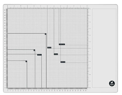 SL Magnetic Glass Mat 4 Magnets Included Essentials 450x350x10mm 1 PC nr.01