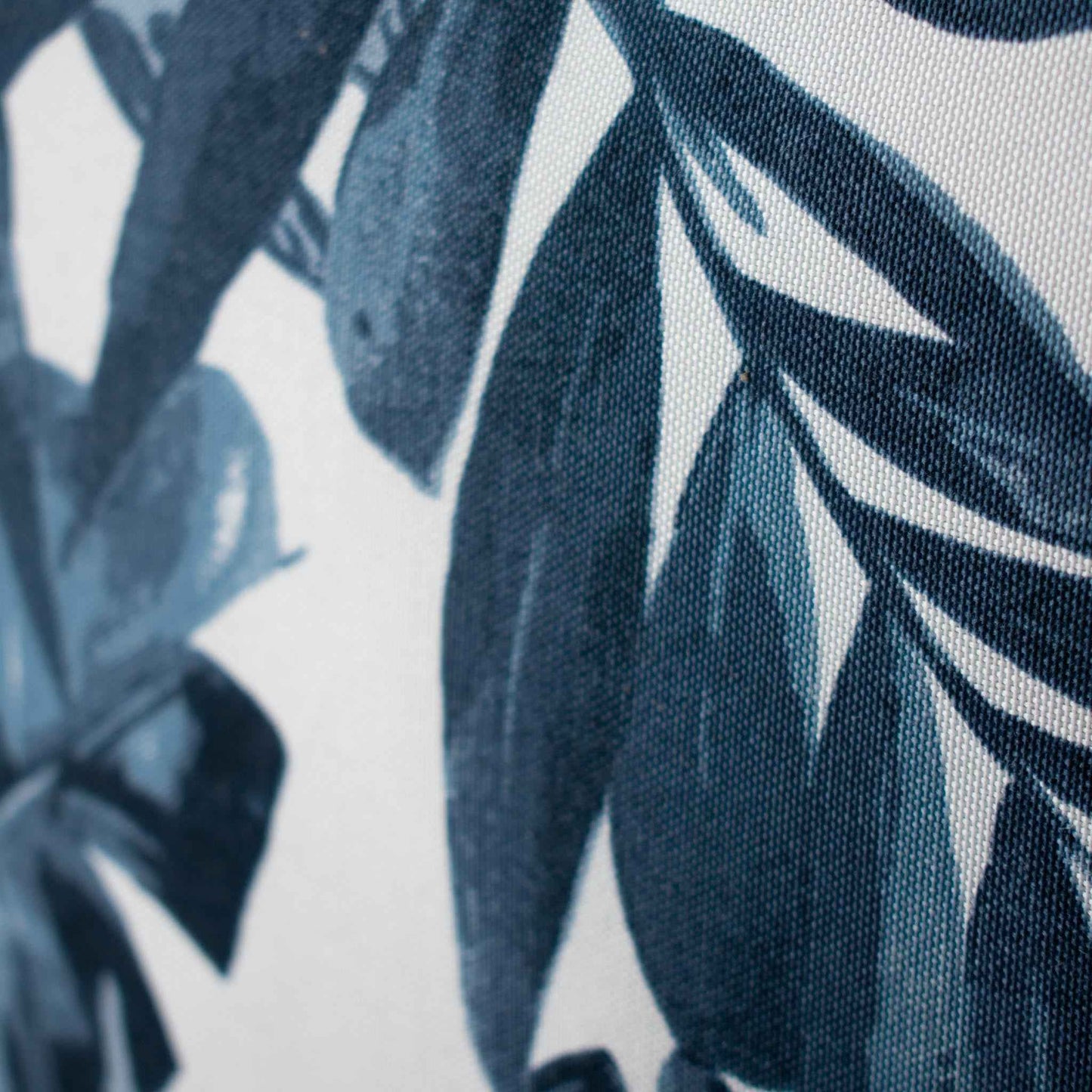 OUTDOOR PILLOW - NAVY PALM LEAF LUMBAR