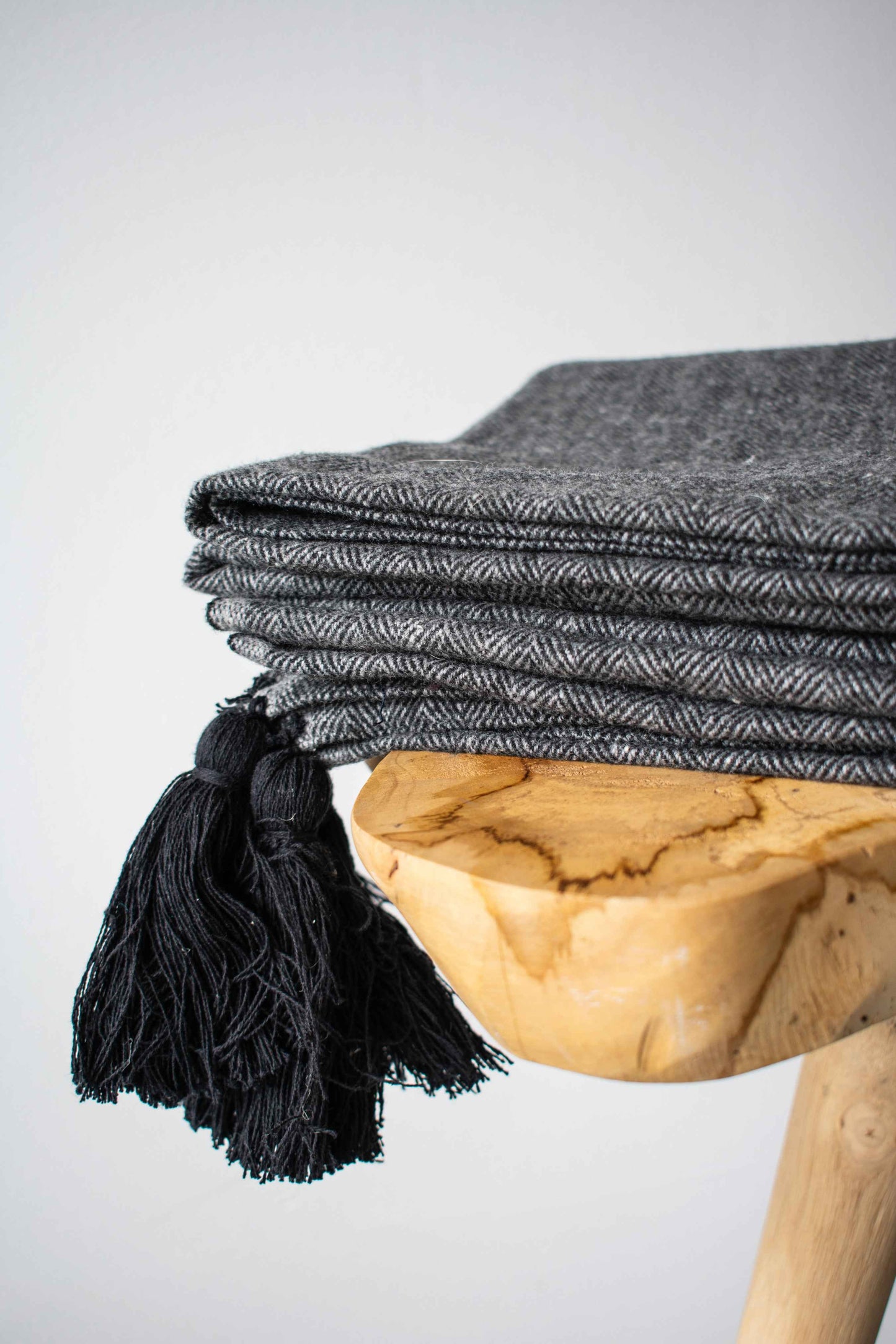 THROW BLANKET - MULHOLLAND