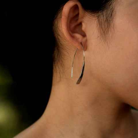 XIMENA Geometric Curves Silver Hoops