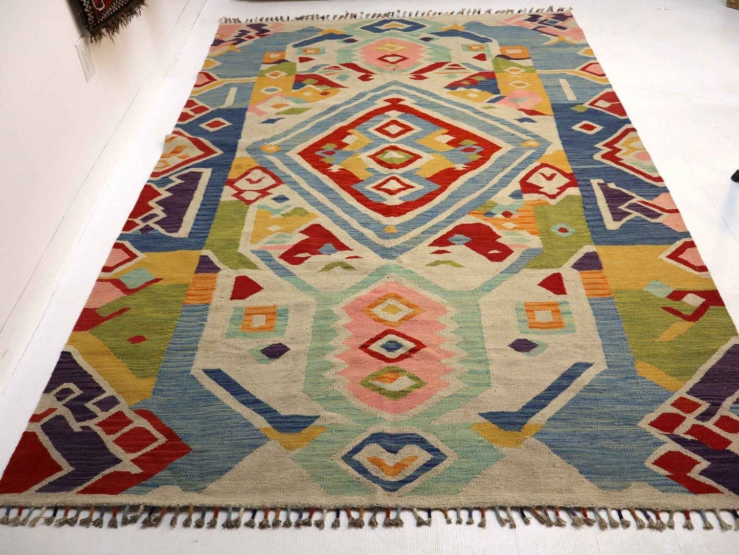Afghan Maimana Kilim Rug | 5' 7" x 8' 9"