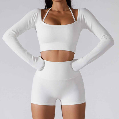 Women’s Quick-Dry Long-Sleeve Sports Top with Chest Pad – Slim-Fit Yoga & Workout Wear