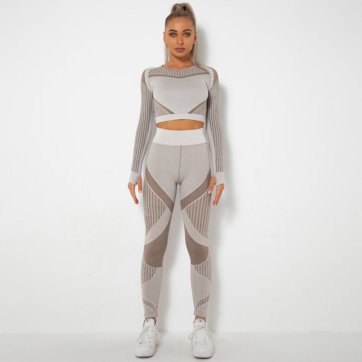 Women’s Seamless Knitted Long-Sleeve Yoga Set – Absorbent Workout Activewear