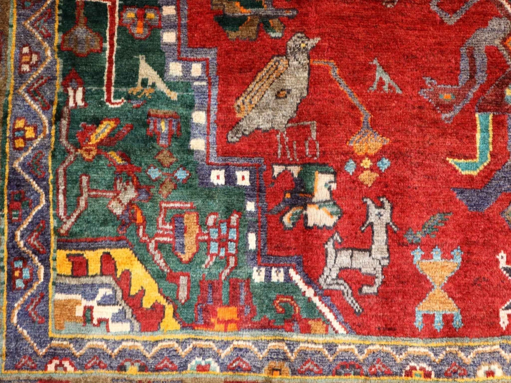 NW Persian Rug | 5' 1” x 9'