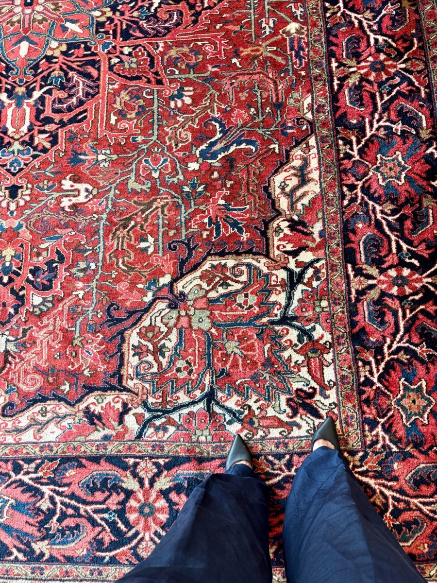Persian Heriz Rug | 9' 8" x 13'