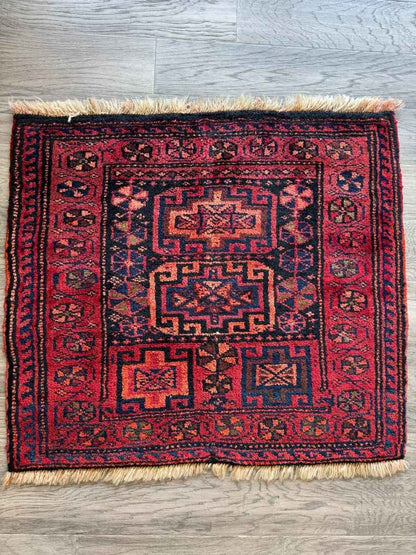 Persian Lori Rug | 2' 5" x 2' 7"
