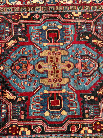 Persian Nahavand Rug | 5' 3" x 9' 8"