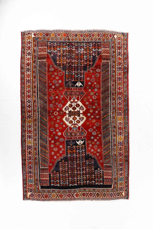 Persian Shiraz Rug | 5' 8" x 6' 10"