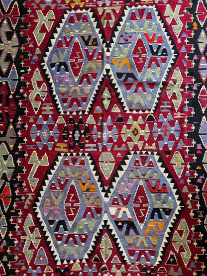 Turkish Uşak Eşme Kilim | 5' 11" x 10' 4"